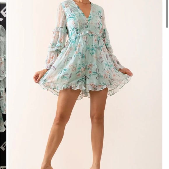 Floral V-Neck Tiered Ruffle Romantic Spring Romper in Mint Green 100% Polyester - Picture 2 of 2